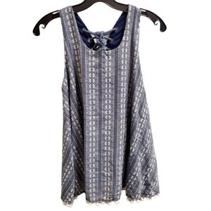 Freeway Swing Blouse Sleeveless Tapestry Floral Tank Top Lace Up Back Size Small
